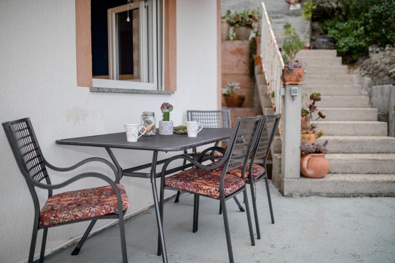 Apartments Kos Supetarska Draga Ngoại thất bức ảnh