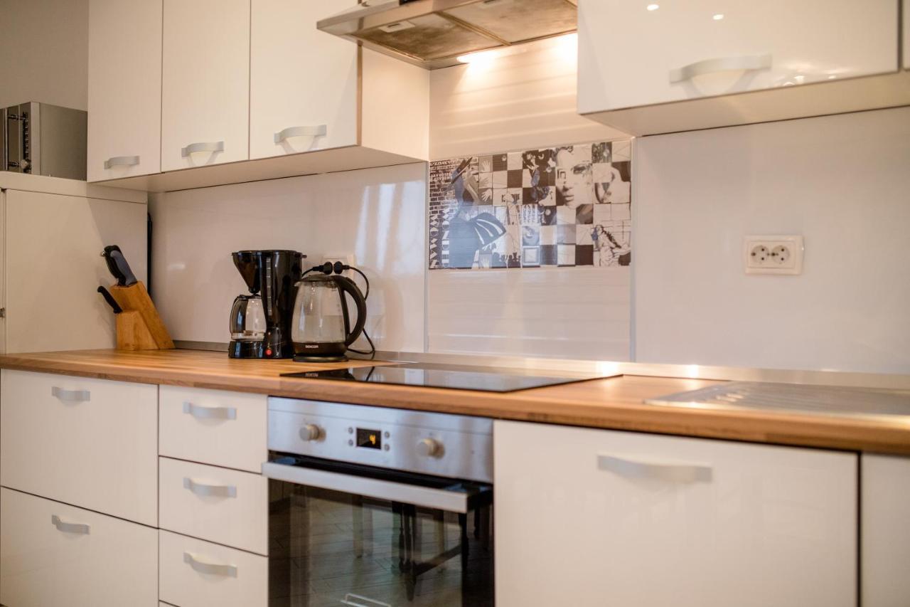 Apartments Kos Supetarska Draga Ngoại thất bức ảnh