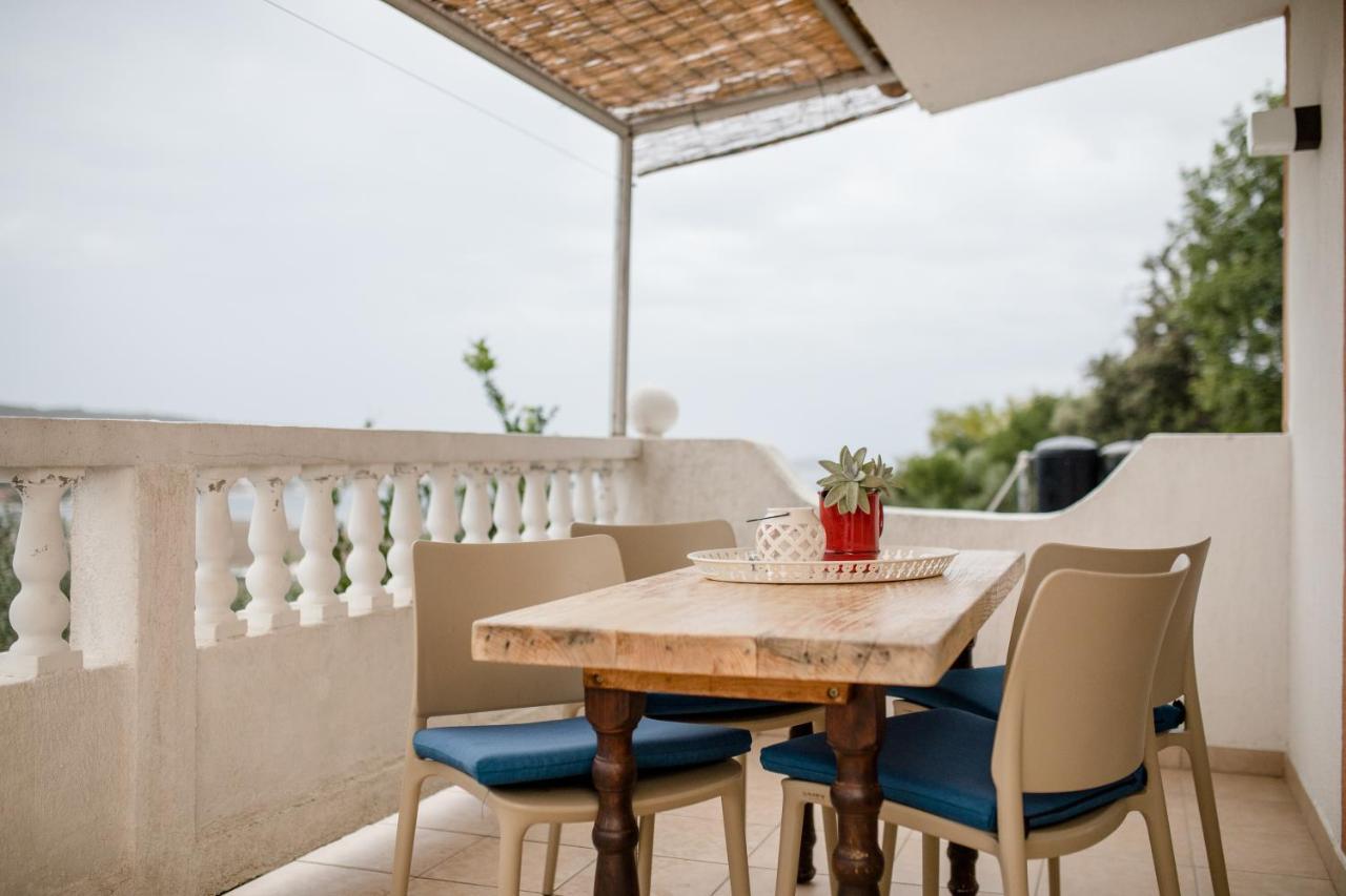 Apartments Kos Supetarska Draga Ngoại thất bức ảnh