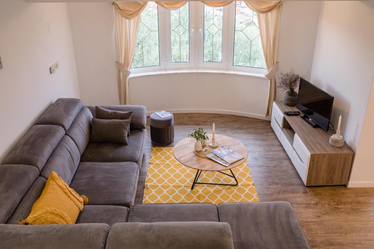 Apartments Kos Supetarska Draga Ngoại thất bức ảnh