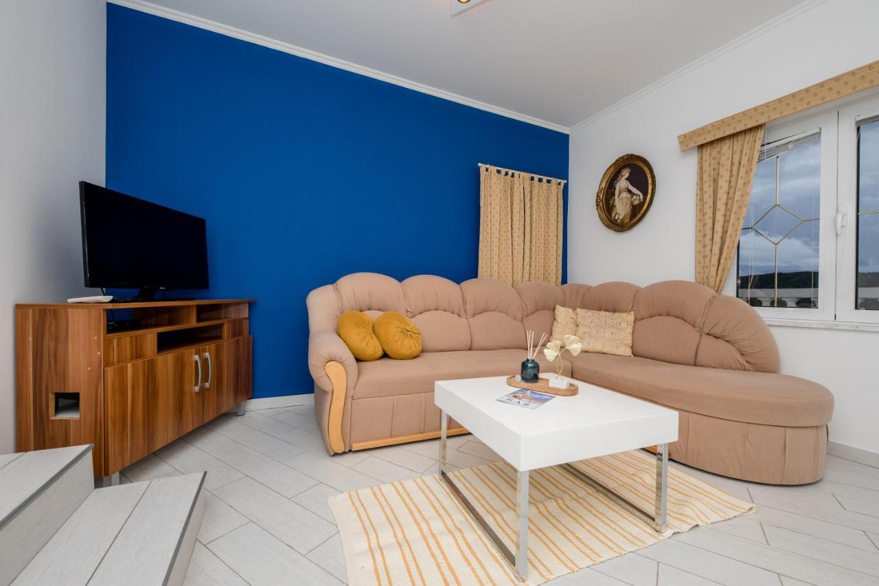 Apartments Kos Supetarska Draga Ngoại thất bức ảnh